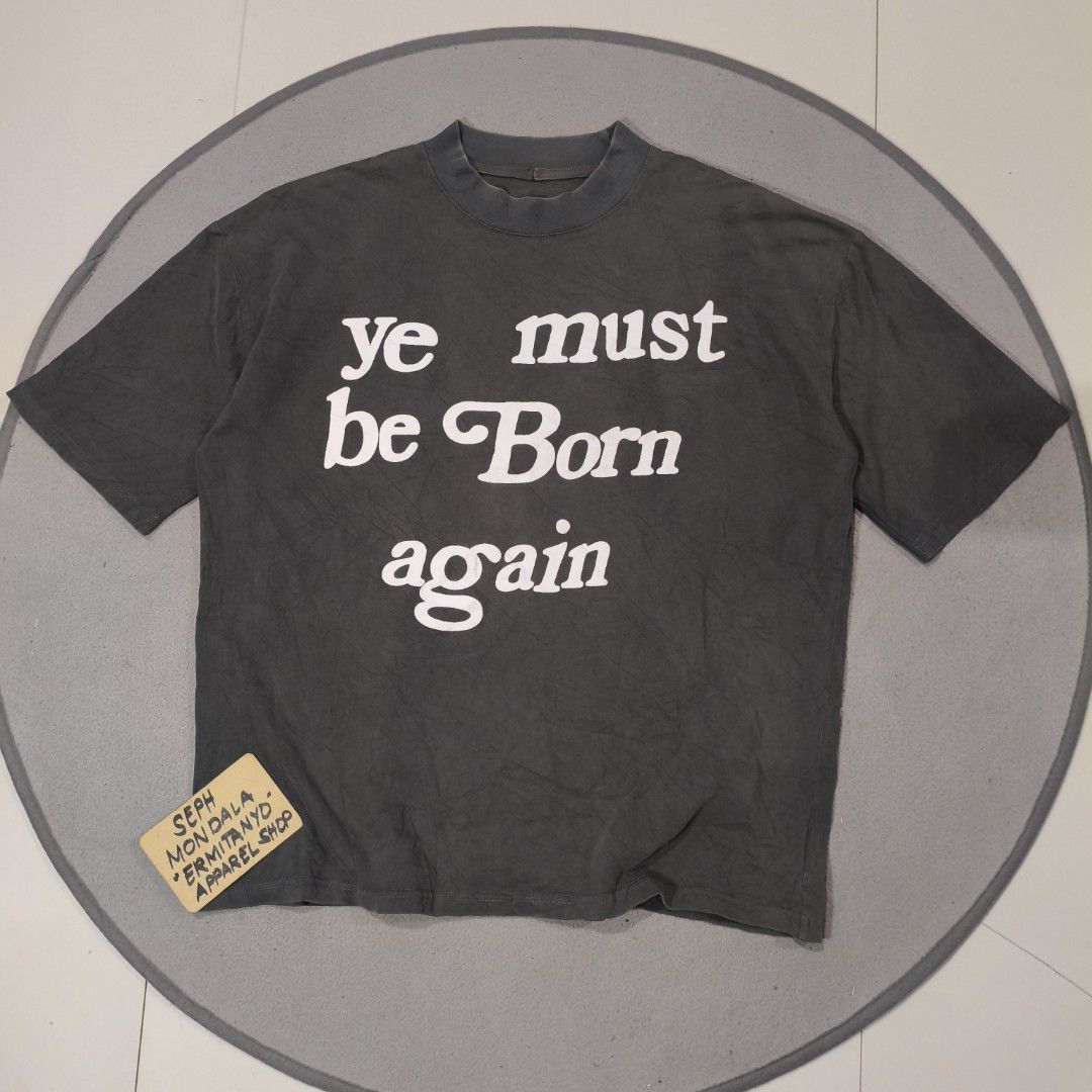Ye must be born again x CPFM (Category: Tshirts & Polo Shirts ) located in Calatrava. Submitted by ermitany0 (Listing ID 1466778209, Image 1). Description: CPFM X YE MUST BE BORN AGAIN good condition size: Medium width x length: 23.5" x 27.5" flaws: slightly bacon neckline, slightly fade upper part to shoulder.. please check photos for more details ✅⬇️ location: Negros Occidental PM if interested 📩📩📩📩.