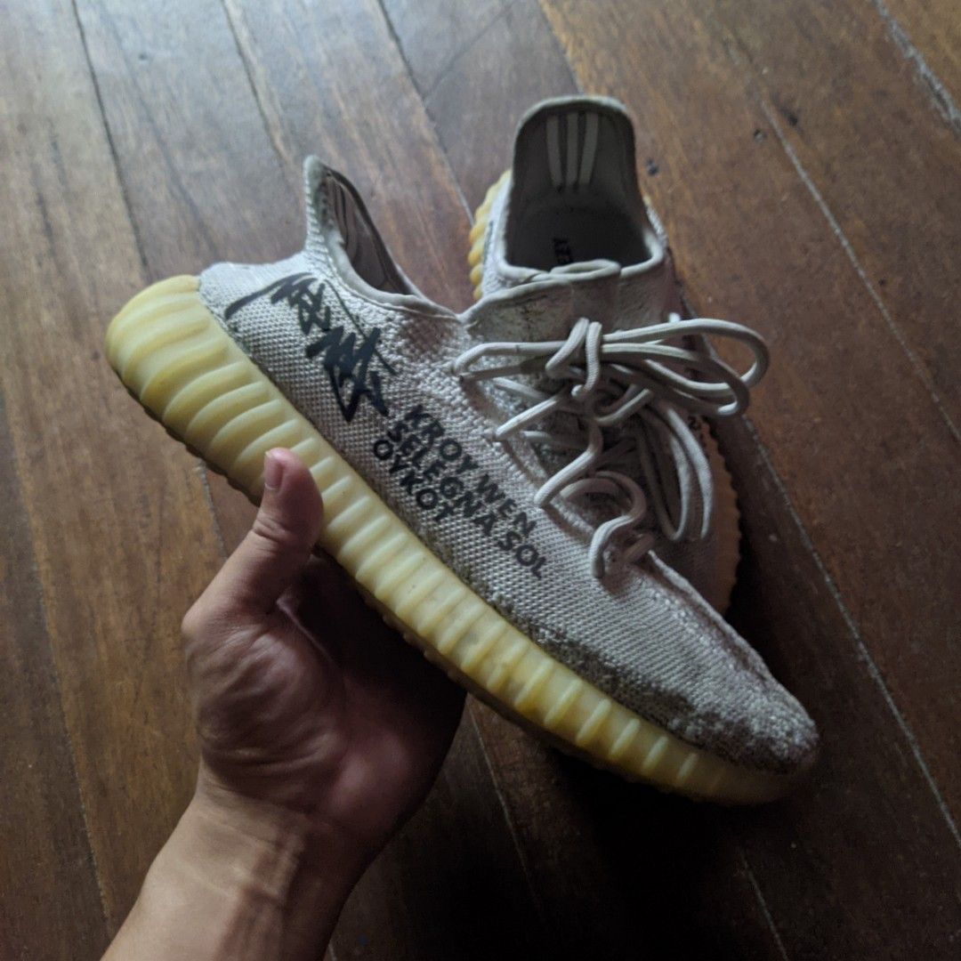 Yeezy (Category: Sneakers) located in Dasmarinas. Submitted by _thrift.lang_ (Listing ID 1466858707, Image 3). Description: Yeezy 350 Size 41 800 Dasmariñas Cavite Delivery or Meet up.