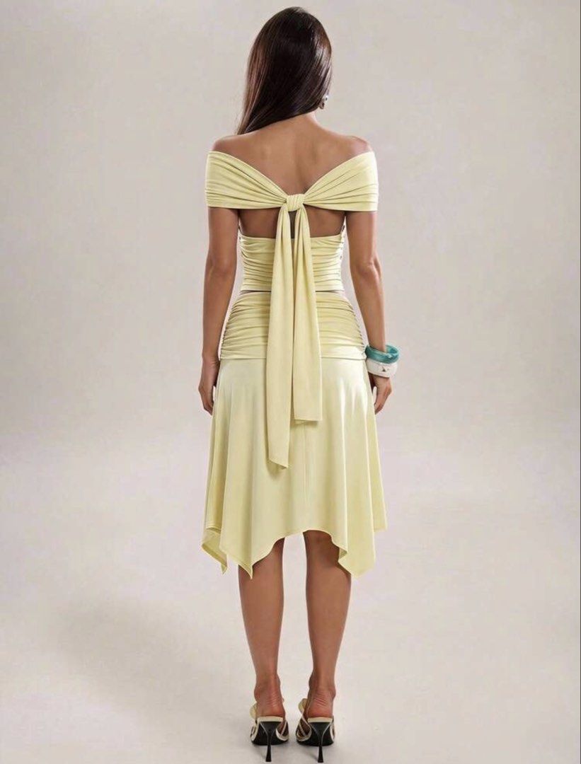 Yellow 2-piece set (Category: Sets or Coordinates) located in Cavite. Submitted by carms.closet (Listing ID 1466818880, Image 2). Description: • Used once • XXS.