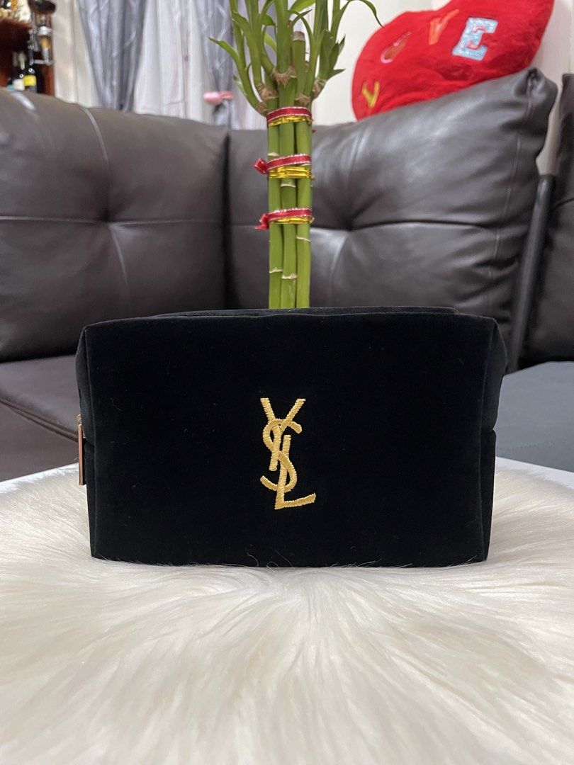 Ysl Makeup Pouch (Category: Other Accessories) located in Mandaue City. Submitted by ludz_0246 (Listing ID 1466890790, Image 1). Description: Gold hardware Cloth etekita In black Good as new condition .