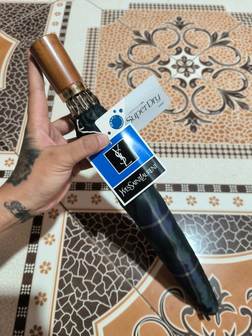 ysl rare vintage unbrella (Category: Luxury Accessories) located in Cavite. Submitted by jenniferst88424 (Listing ID 1466855083, Image 1). Description: .