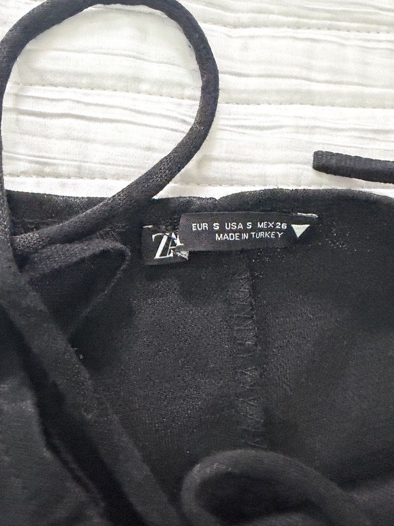 Zara Black Leaf Pattern Slip Dress Size S (Category: Dresses) located in Quezon City. Submitted by afternoonstore (Listing ID 1466841851, Image 3). Description: Black slip dress from Zara. Subtle leaf pattern stamped into the fabric. Thin spaghetti straps, square neckline. Mid-length fit, great for nights out or dinner dates. Size S, fits true to size. Made in Turkey. Clean tags intact..