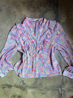(Category: ) located in . Submitted by thriftbyfleur (Listing ID 1466799139, Image 1). Description: .