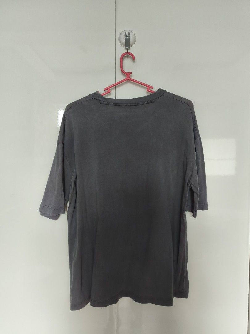 Zara Girl Tshirt (Category: Shirts) located in Manila. Submitted by smilefashion08 (Listing ID 1466784766, Image 3). Description: Original Zara Fits S-M.