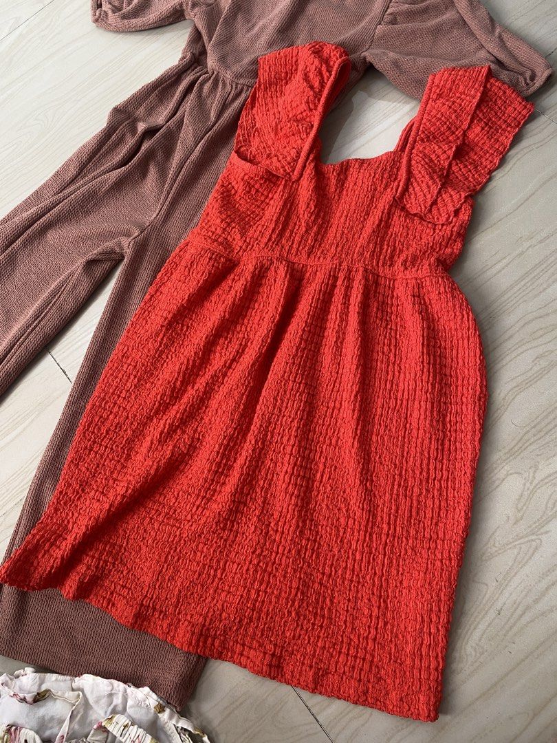 Zara girls bundle (Category: Babies & Kids Fashion) located in Quezon City. Submitted by shopces_ (Listing ID 1466863182, Image 3). Description: For take all only 6/7yo 3 dresses and 1 jumpsuit (all zara) 🚚 J&T or Gogo X 📍Cainta, Rizal .