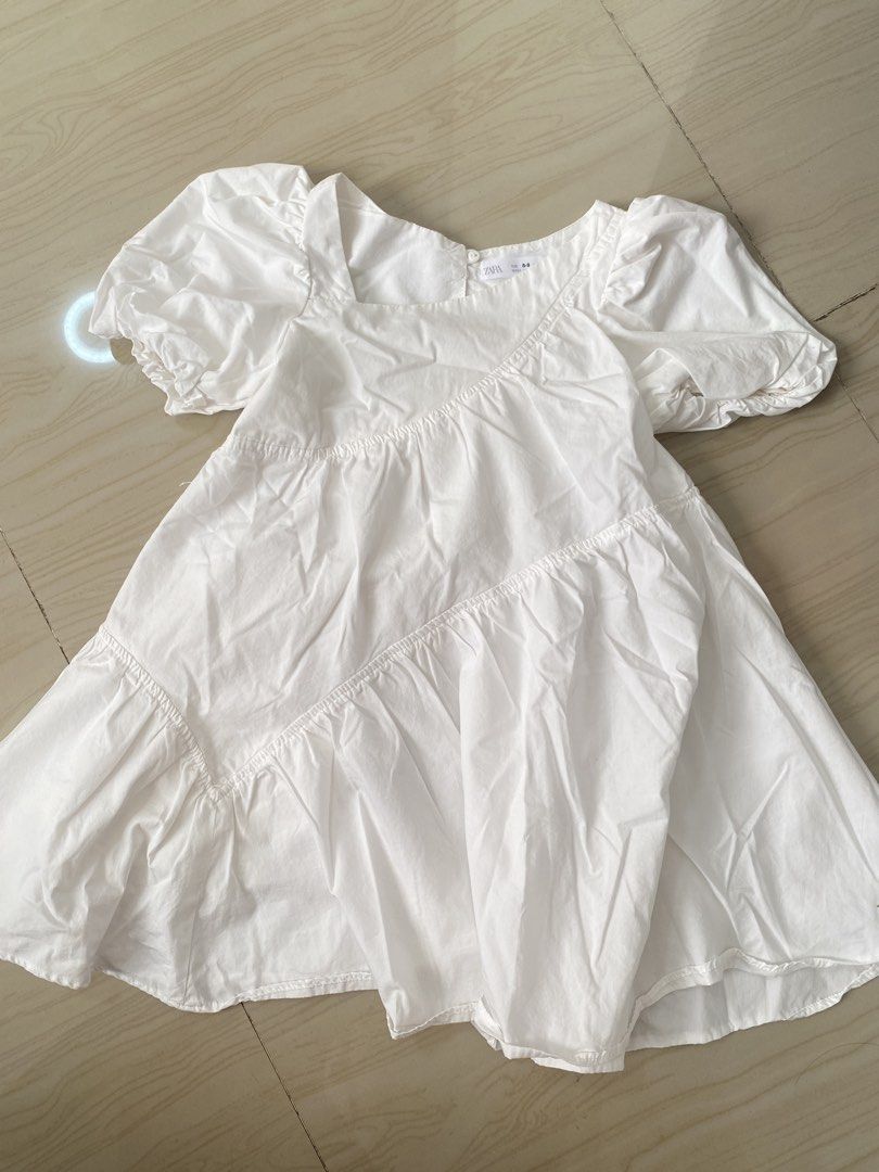 Zara girls dresses bundle (Category: Babies & Kids Fashion) located in Quezon City. Submitted by shopces_ (Listing ID 1466861611, Image 2). Description: 2 zara and 1 laila and lyra dresses Selling for 750 (bundle) or 300php each Size 6/7yo Via j&t or Gogo X 📍Cainta, Rizal.