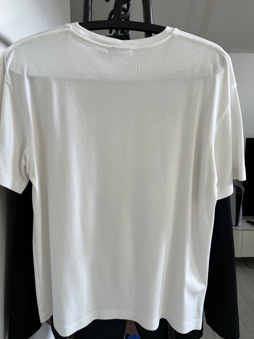 Zara Graphic Tshirt (Category: Tshirts & Polo Shirts ) located in Cainta. Submitted by olliri (Listing ID 1466848133, Image 3). Description: .