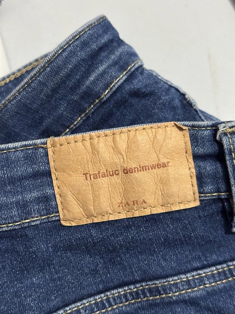 Zara high waist shorts (Category: Shorts) located in Manila. Submitted by brownbutterlatte (Listing ID 1466891948, Image 2). Description: Used with care. Soft denim & stretchable. Can fit S-Semi med. RFS: Too many denim shorts. HELPING TAGS Zara H&m Uniqlo Bershka Stradivarius Cotton on Cos Editor’s Market Zalora Love Bonito Love Ara Beyond collective Miu the label Araw the line Muni muni Halo halo Nin yang .