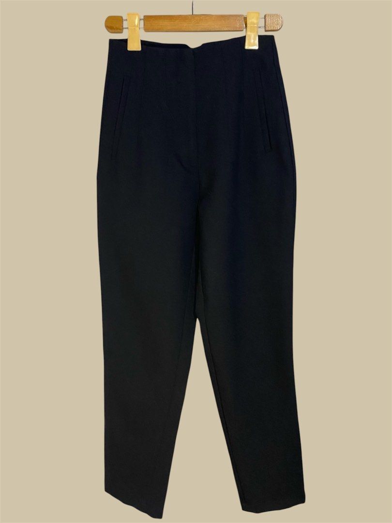 ZARA HW black trouser (Category: Other Bottoms) located in General Trias. Submitted by aandrcollections (Listing ID 1465915473, Image 2). Description: XS Waist-25-26” Length-36.5” XS Waist-25-26” Length-37.5”.