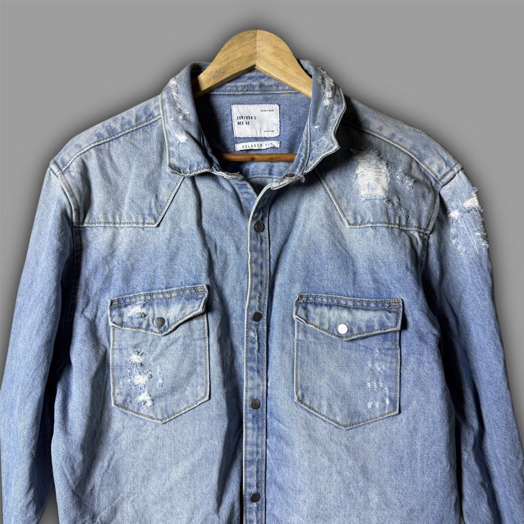 ZARA MAN DENIM DISTRESSED JACKET (Category: Coats, Jackets and Outerwear) located in Zamboanga. Submitted by hype_thrifts (Listing ID 1466854930, Image 2). Description: Z4RA M4N Distressed Denim Jacket - Large Width: 21 Length: 27 Excellent Condition -.