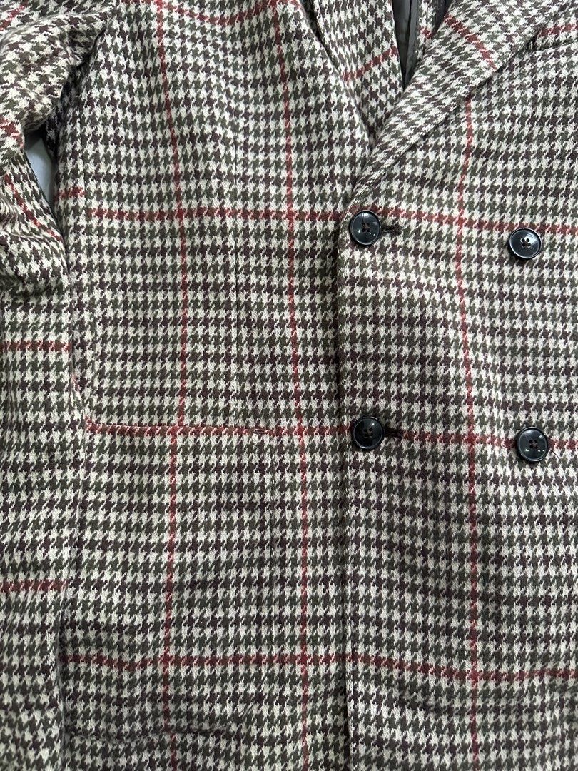 Zara ShortCoat (Category: Coats, Jackets and Outerwear) located in Manila. Submitted by ilovemikunakano (Listing ID 1466910910, Image 2). Description: .