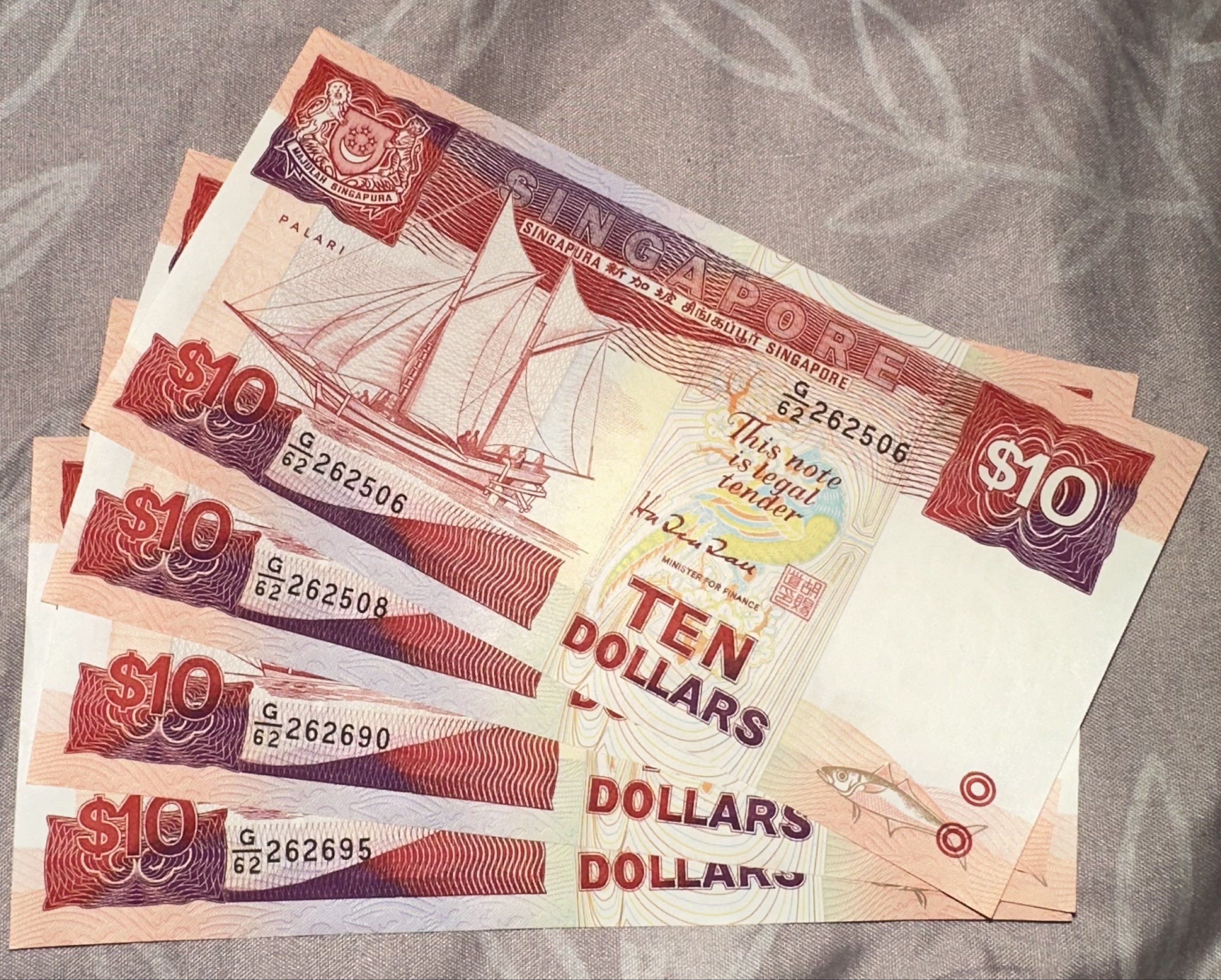 $10 Ship Notes Runs, Hobbies & Toys, Memorabilia & Collectibles ...