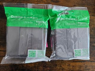 （分類：）位於 。 由 authentic_me 提交（商品編號 1418997589，圖片 1）。簡介： 。