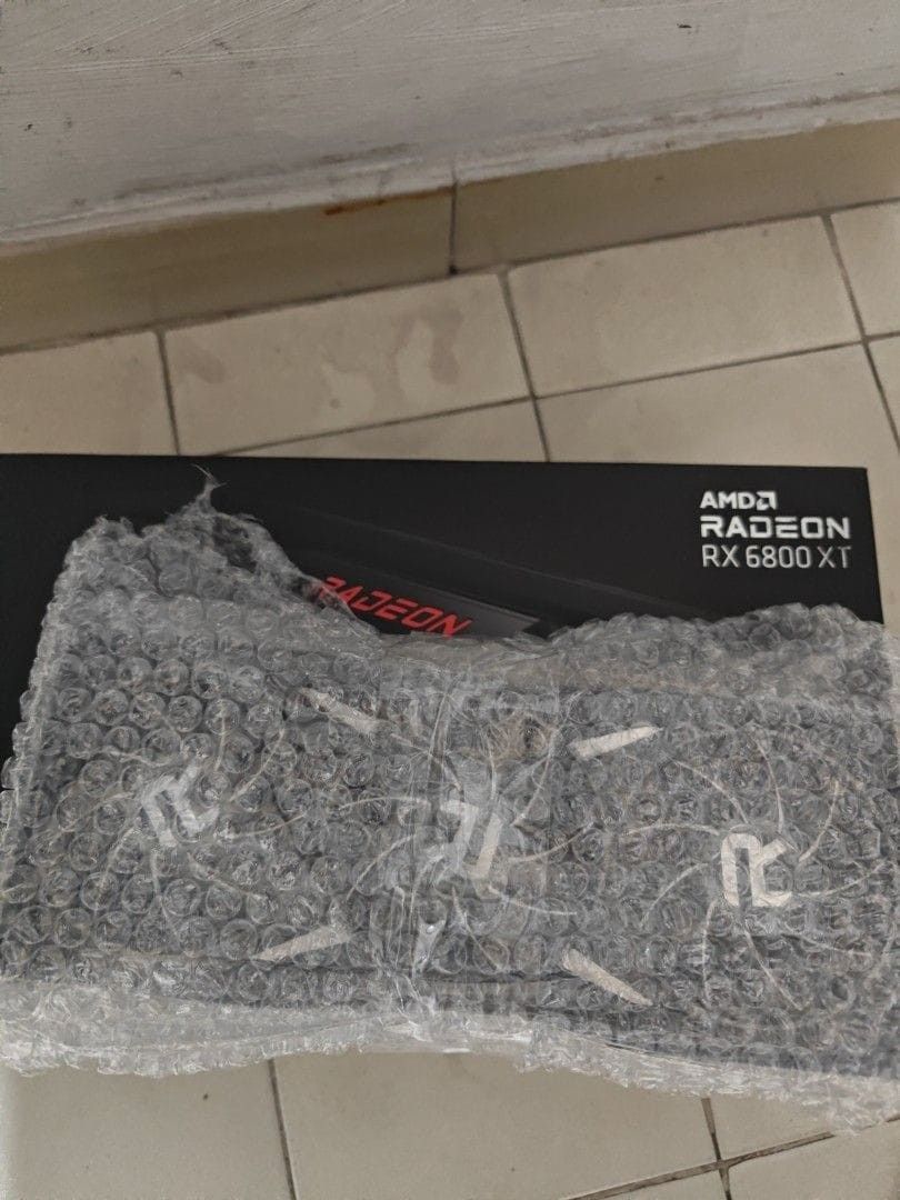 AMD Radeon RX 6800 XT Graphics Card Founder Edition, Computers & Tech ...