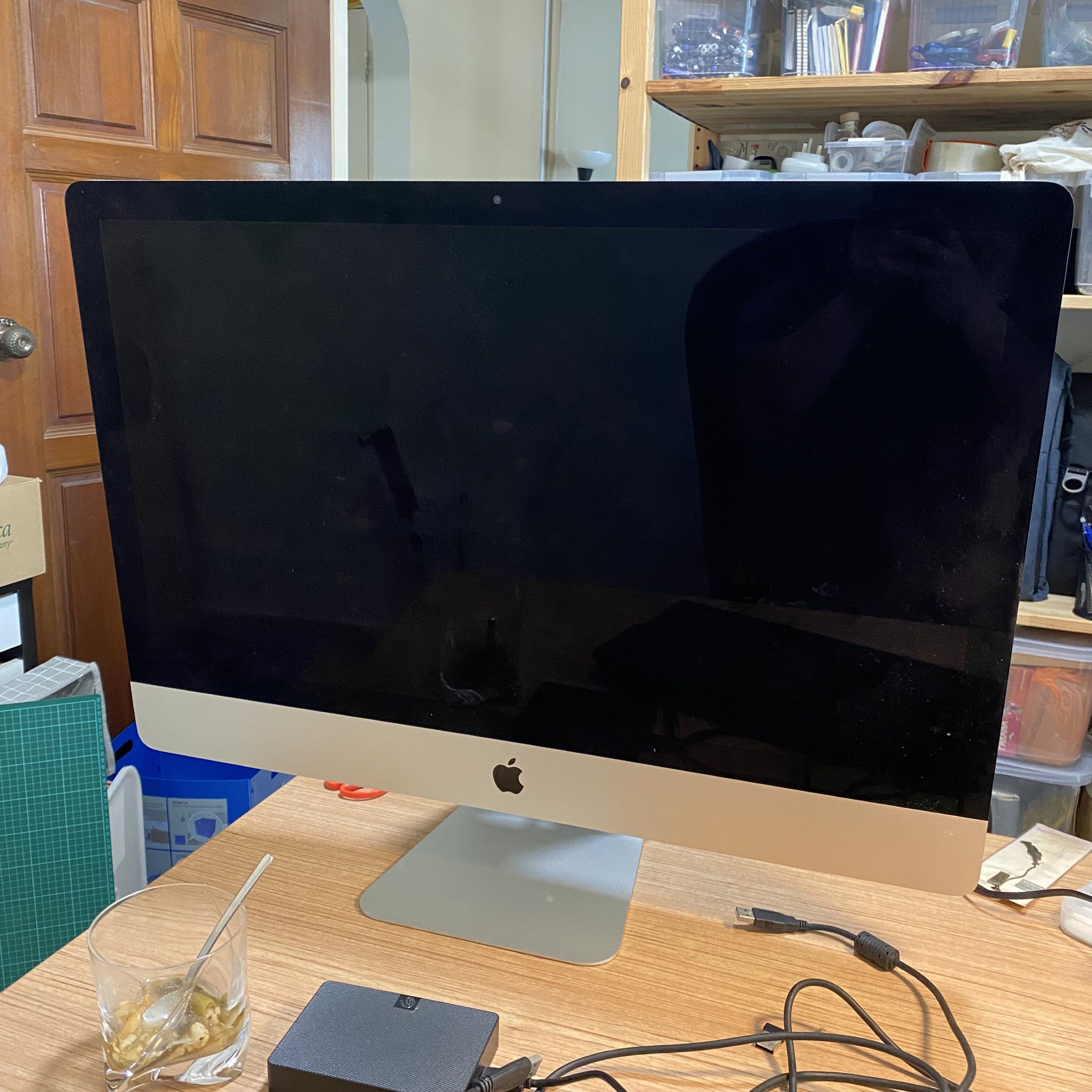 Apple iMac Retina 5K 27-inch (Late 2015)