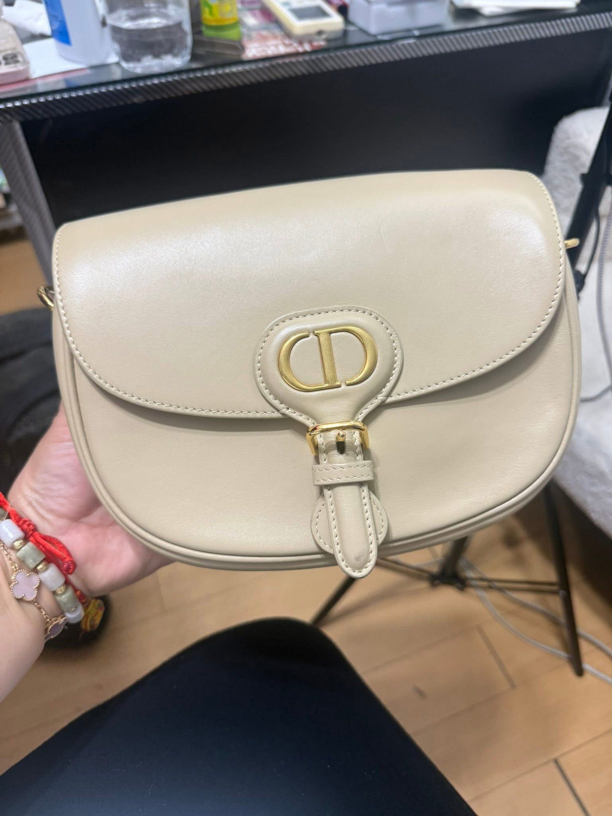 Authentic dior Bobby Medium Size GHW (Category: Luxury Bags & Wallets) located in Quezon City. Submitted by jhaediah (Listing ID 1388135211, Image 1). Description: orig 💓2-1-16 preloved With strap and original dustbag.