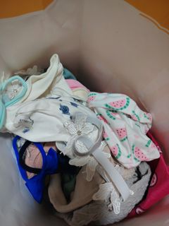 (Category: ) located in . Submitted by _____tina_____ (Listing ID 1419060701, Image 1). Description: .
