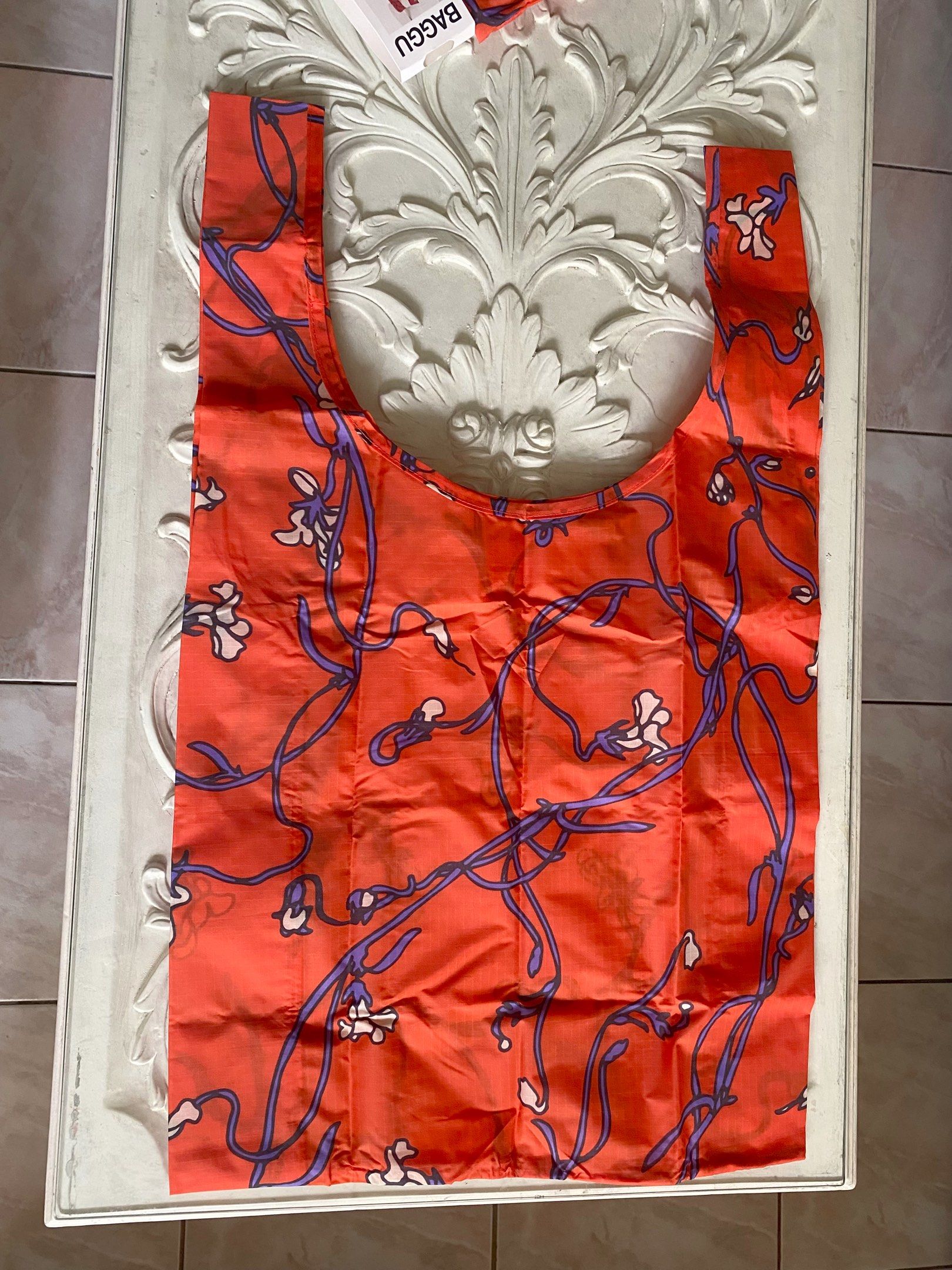baggu red snapdragon standard reusable bag (Category: Tote Bags) located in Manila. Submitted by itsdecluttertime. (Listing ID 1419049444, Image 3). Description: 𖦹 brand new! 𖦹 rfs: i prefer baby baggus.