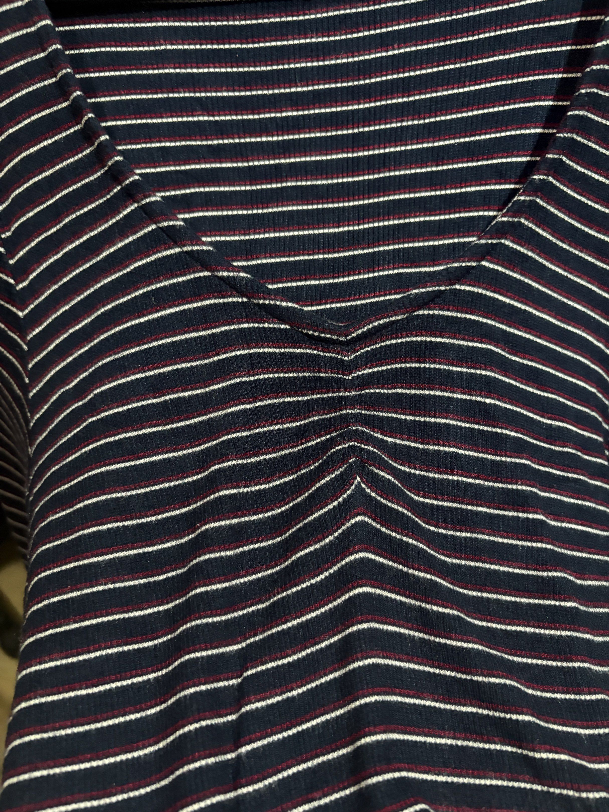 Bershka Striped Long Sleeve Top (Category: Longsleeves) located in Manila. Submitted by dkarchives (Listing ID 1419089262, Image 3). Description: Bershka Striped Long Sleeve Top - only used 2-3 items - fitted/body hugging - slightly cropped - light knitted material.