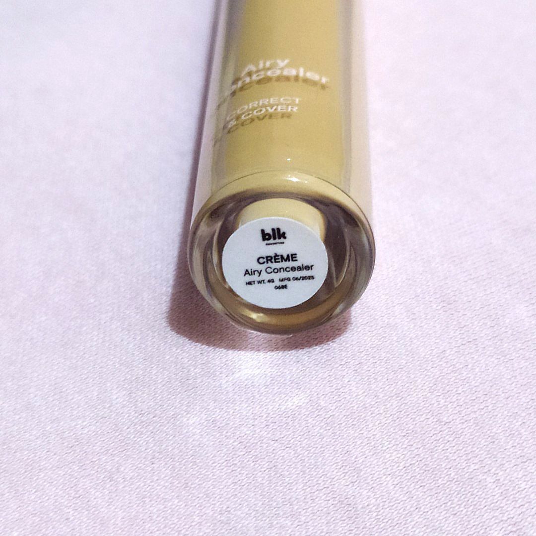 blk Cosmetics Airy Concealer - Crème (Category: Makeup) located in Batangas. Submitted by midzybinky (Listing ID 1419044936, Image 3). Description: - blk Cosmetics Airy Concealer in Crème - purchased from blk's online official store - swatched only - blends like a dream ✨ - fixed price - rfs: not my shade --------------------------- shipping fee starts from 54 php courier: J&T Express.