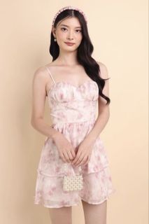 (Category: ) located in . Submitted by lovers_wardrobe (Listing ID 1419023907, Image 1). Description: .