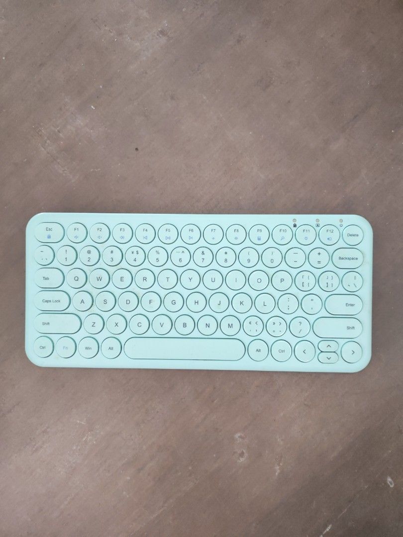 BOW Bluetooth Keyboard - Mint Green & White444118936585523200
