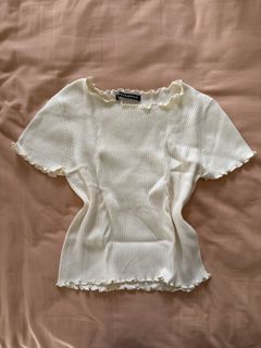 (Category: ) located in . Submitted by clearthiscloset (Listing ID 1419059968, Image 1). Description: .