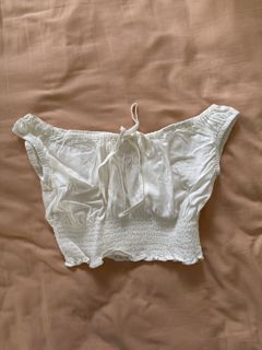 (Category: ) located in . Submitted by clearthiscloset (Listing ID 1419059566, Image 1). Description: .