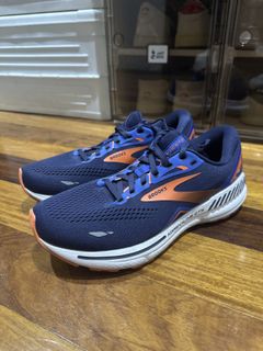 (Category: ) located in . Submitted by shoeking28 (Listing ID 1419140445, Image 1). Description: .