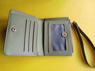 (Category: ) located in . Submitted by pasarpasar (Listing ID 1419092125, Image 1). Description: .
