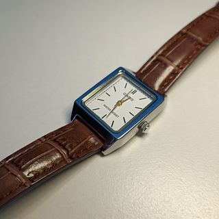 (Category: ) located in . Submitted by reloved_finds (Listing ID 1419014029, Image 1). Description: .