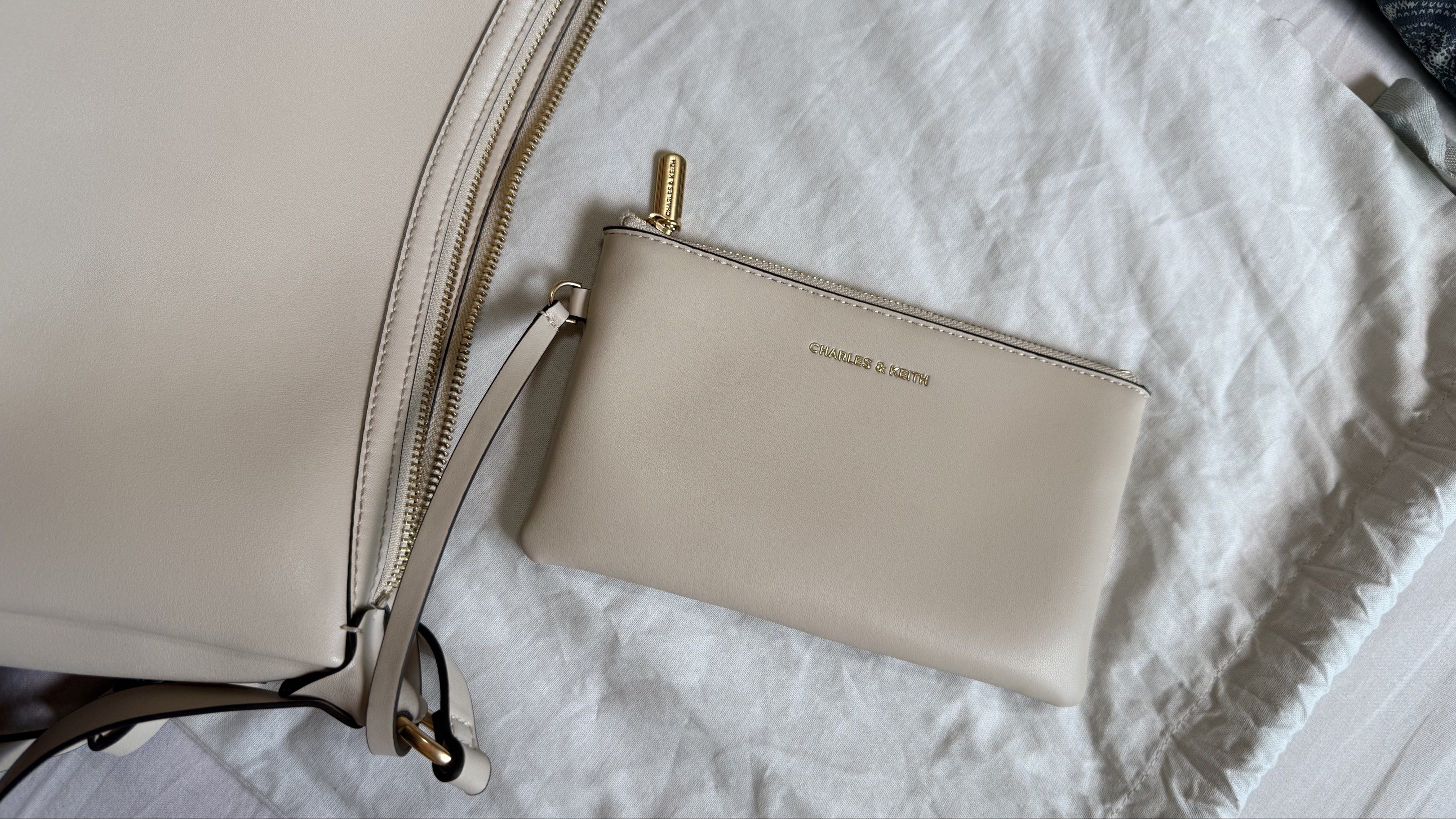 Charles & Keith Calla Shoulder Bag - Oat (Category: Shoulder Bags) located in Makati City. Submitted by mbcab (Listing ID 1419032998, Image 3). Description: Bought in SG Aug 2025 With minimal stain (check 6th pic).
