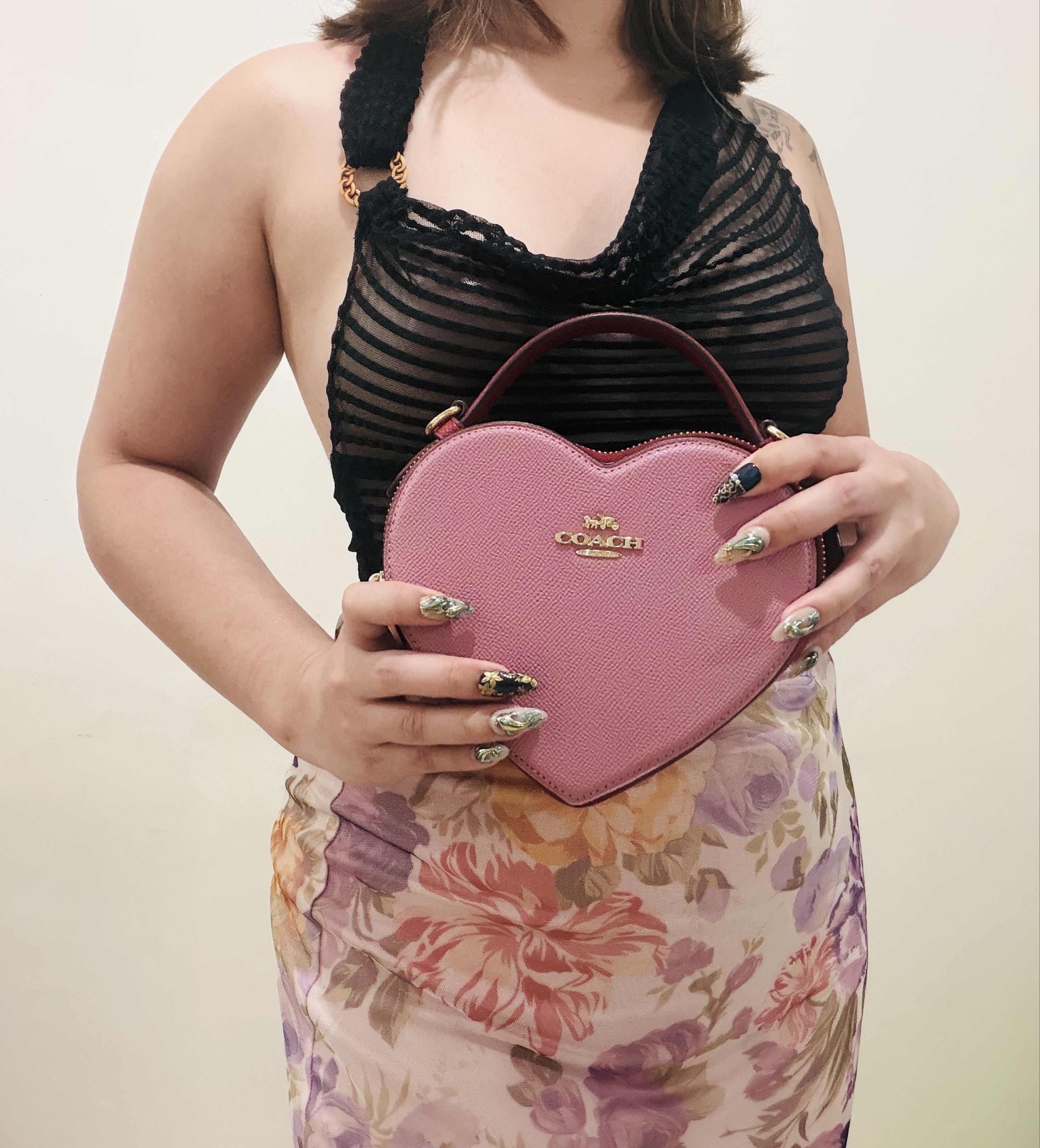 Coach Heart Crossbody in pink (Category: Purses & Pouches) located in Quezon City. Submitted by findme.ph (Listing ID 1419081760, Image 2). Description: Only used twice on a special occasion. Perfect for valentines Price slightly negotiable QC area.