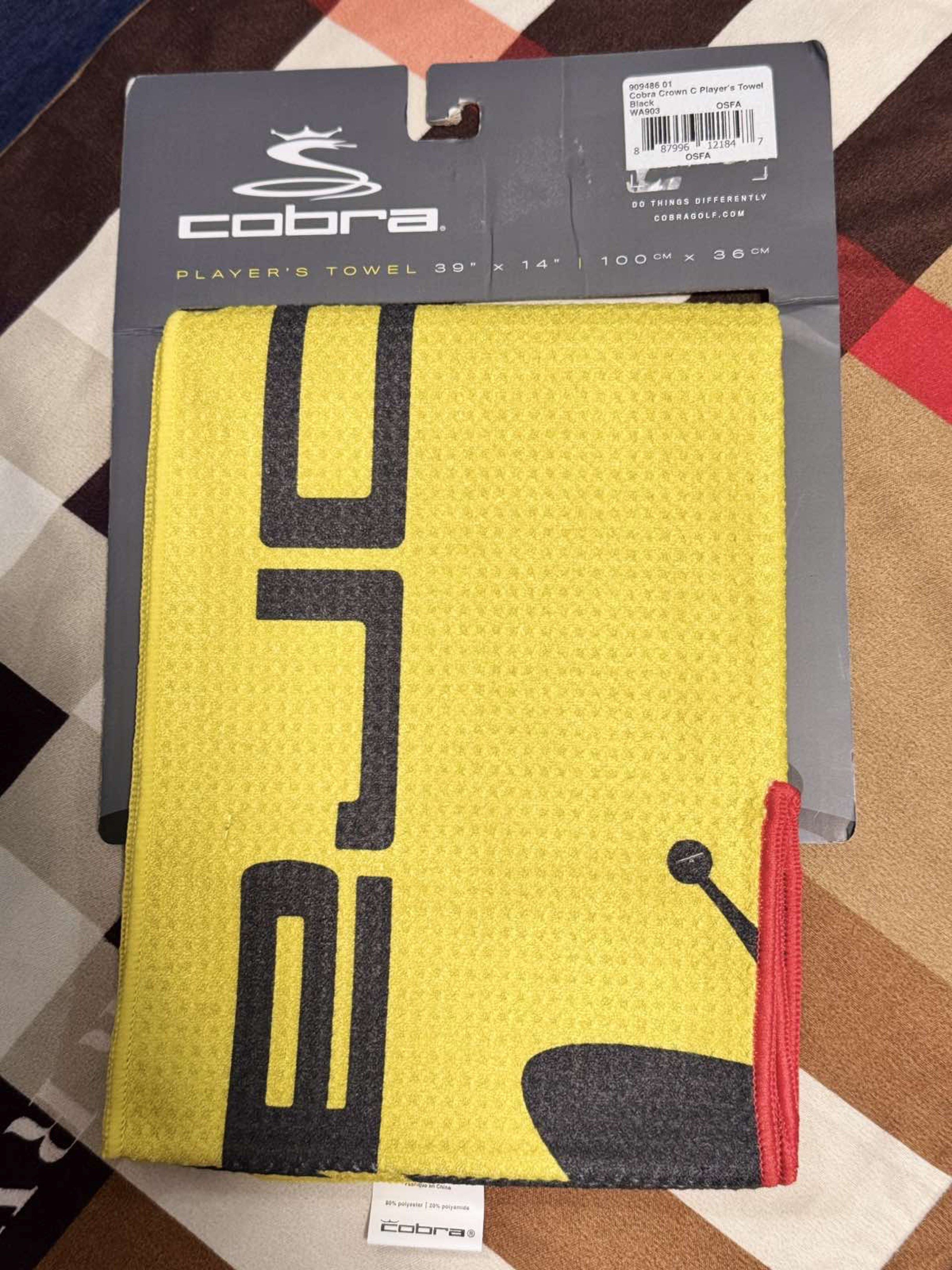 Cobra Golf towel (Category: Golf) located in Mandaluyong City. Submitted by madel23 (Listing ID 1419021696, Image 1). Description: Cobra player’s towel Waffle texture microfiber .