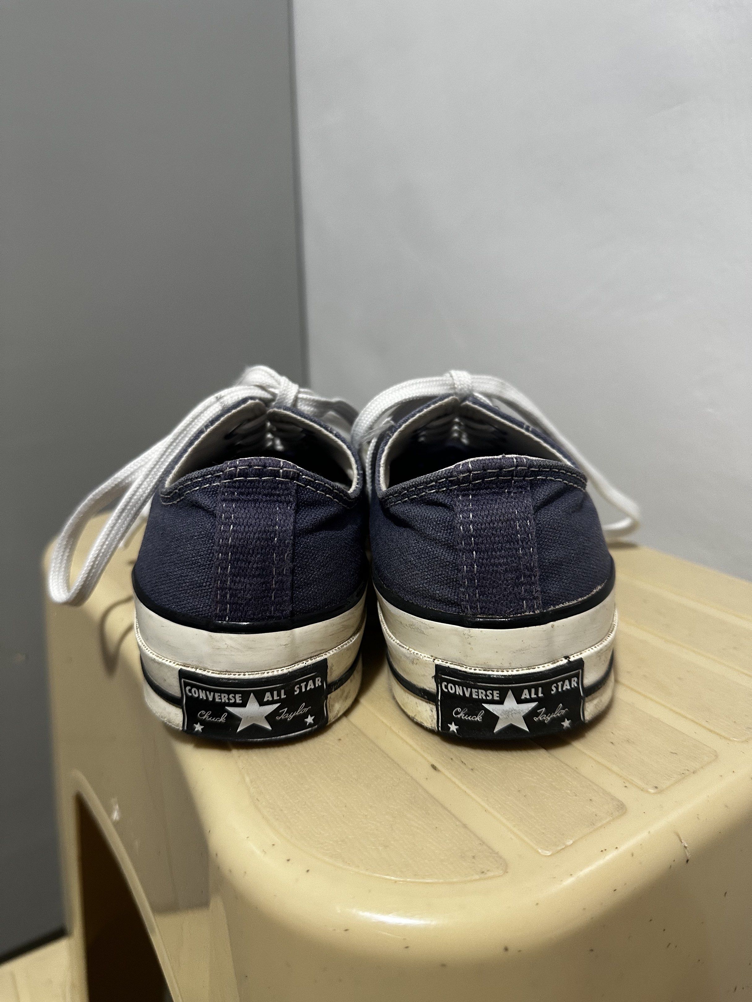 Converse Chuck 70s Low Navy Blue Size 5 1/2 (Category: Sneakers) located in Manila. Submitted by bimosells (Listing ID 1419151199, Image 2). Description: Converse Chuck Taylor All Star 70 Ox Navy Blue, Size 5 1/2 In good condition, normal signs of usage Unisex No box RFS: Decluttering MOP: GCash, Bank Transfer MOD: Lalamove SDD DM for more details!.