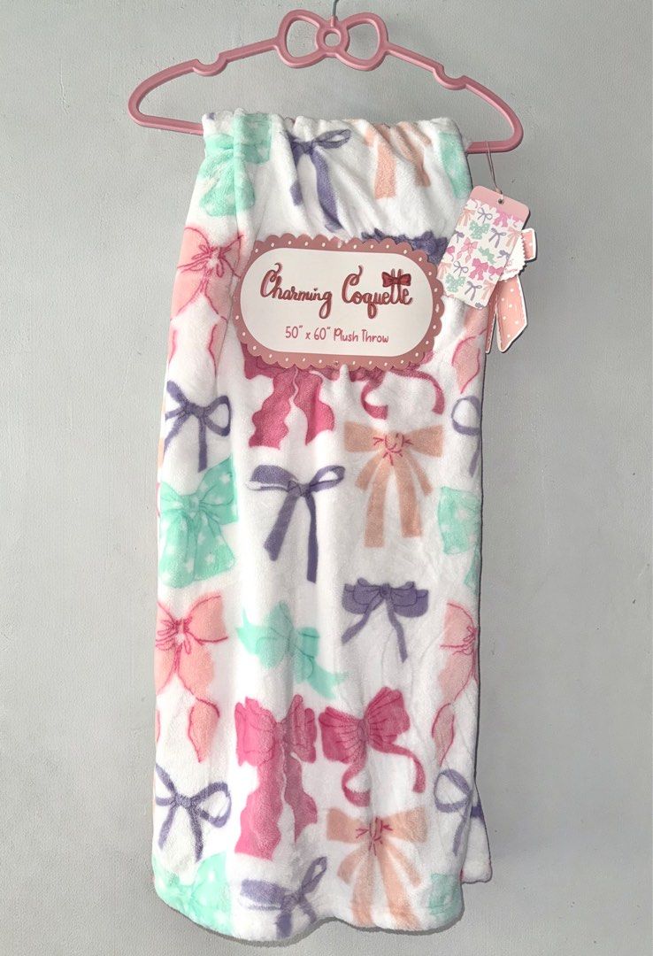 Coquette Bow Blanket (Category: Bedding & Towels) located in Manila. Submitted by sheisdecluttering (Listing ID 1419028838, Image 1). Description: BRAND NEW FROM USA 50x60 INCHS.