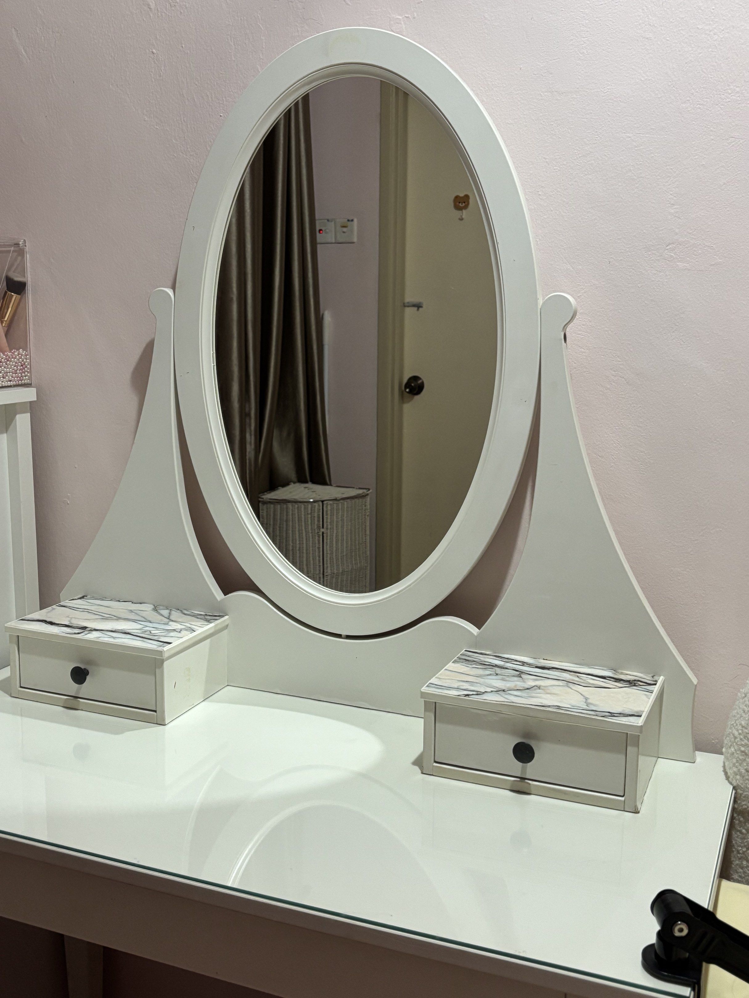 dressing table (Category: Shelves, Cabinets & Racks) located in Kuala Lumpur. Submitted by saaramoha (Listing ID 1419083670, Image 1). Description: IKEA - HEMNES ( dressing table ) - FREE DELIVERY WITHIN KLANG VALLEY - Still 100% functional and sturdy. All drawers are in good condition. Only one small drawer is slightly swollen due to water exposure, but it does not affect opening or closing and is still fully usable..