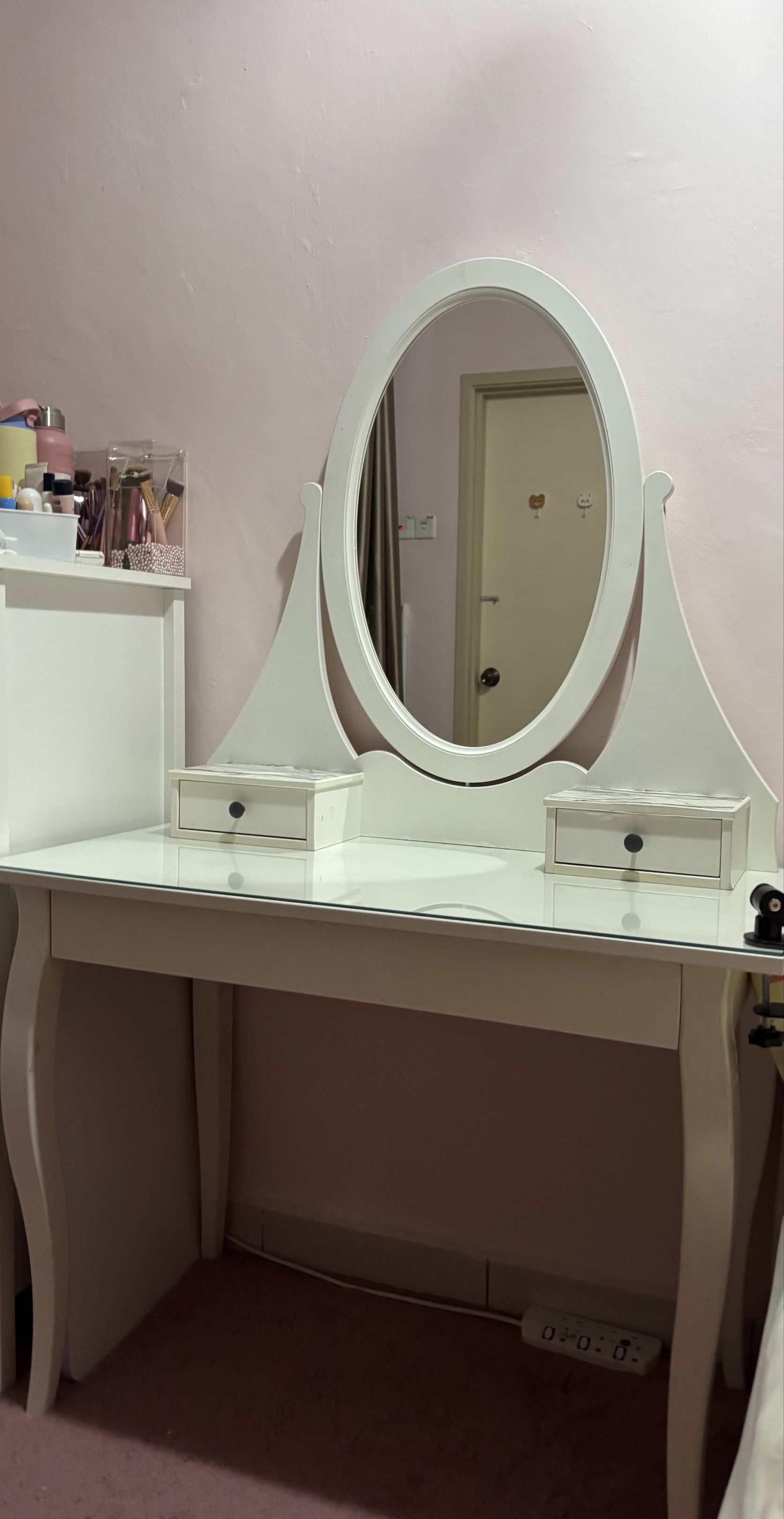 dressing table (Category: Shelves, Cabinets & Racks) located in Kuala Lumpur. Submitted by saaramoha (Listing ID 1419083670, Image 2). Description: IKEA - HEMNES ( dressing table ) - FREE DELIVERY WITHIN KLANG VALLEY - Still 100% functional and sturdy. All drawers are in good condition. Only one small drawer is slightly swollen due to water exposure, but it does not affect opening or closing and is still fully usable..