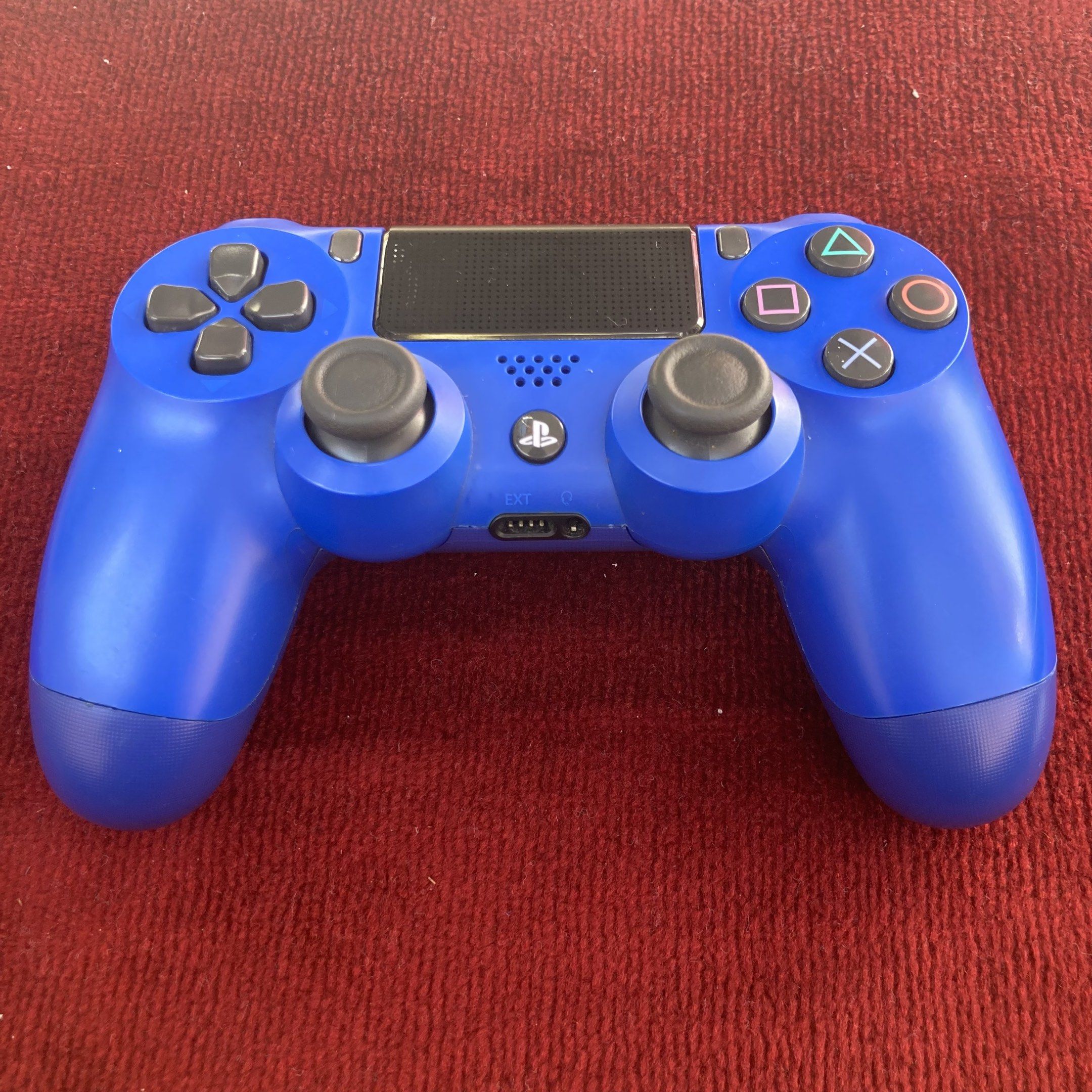 DUALSHOCK V2 PS4 CONTROLLER (Category: Controllers) located in Imus. Submitted by desturoy.6 (Listing ID 1419074901, Image 3). Description: no issue unit only unli test.