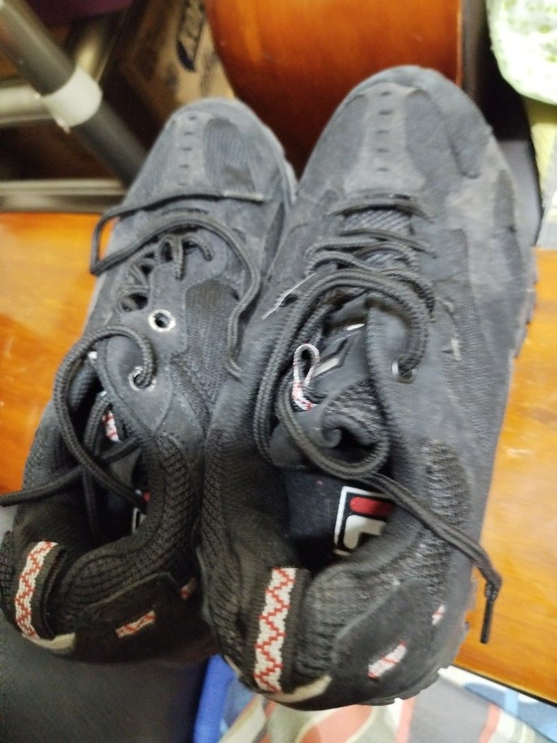 Fila Black Sneakers (Category: Sneakers) located in Quezon City. Submitted by minned (Listing ID 1419071313, Image 1). Description: Fila black sneakers Never used .
