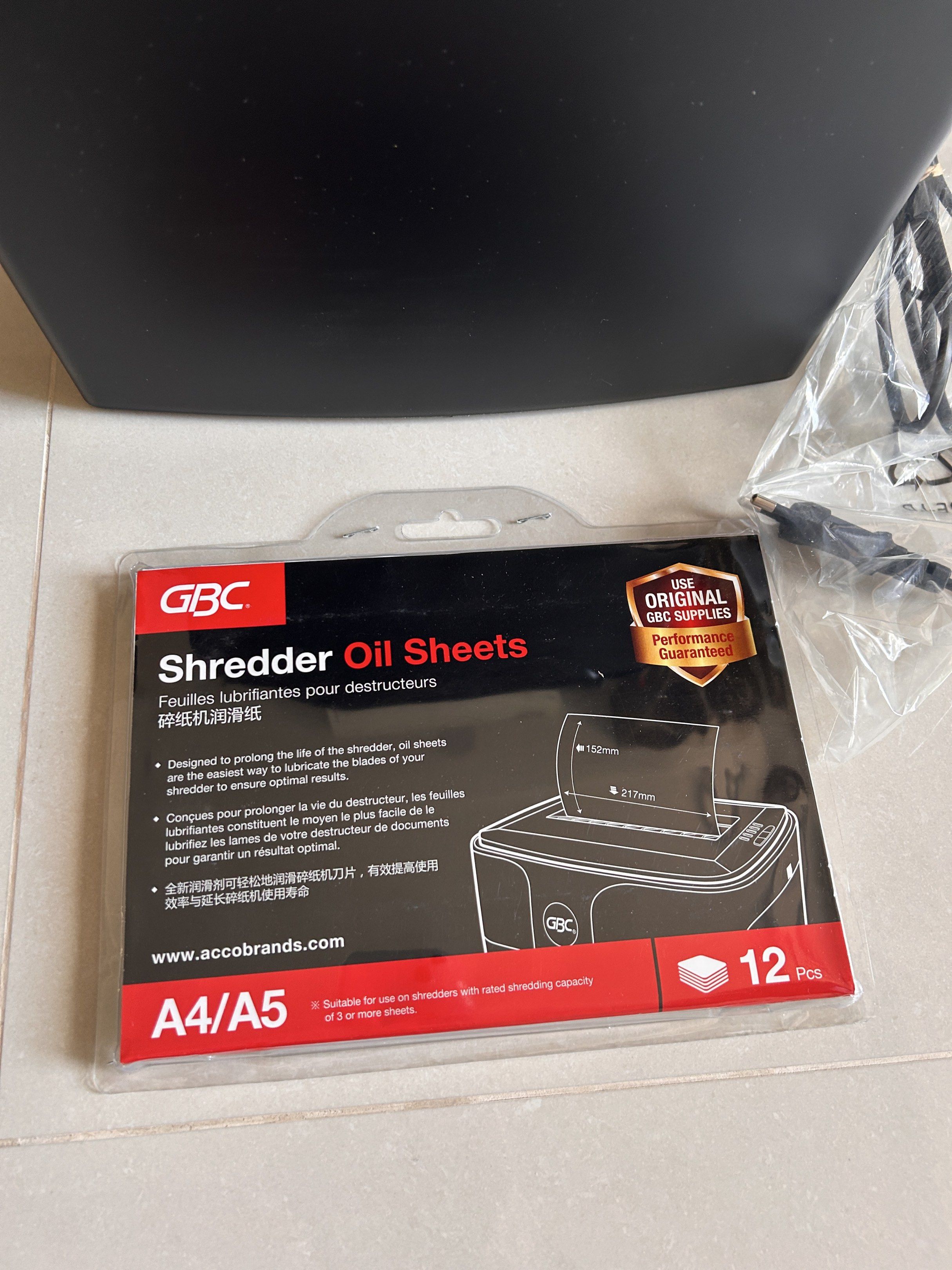 GBC ShredMaster S206444143482752870403