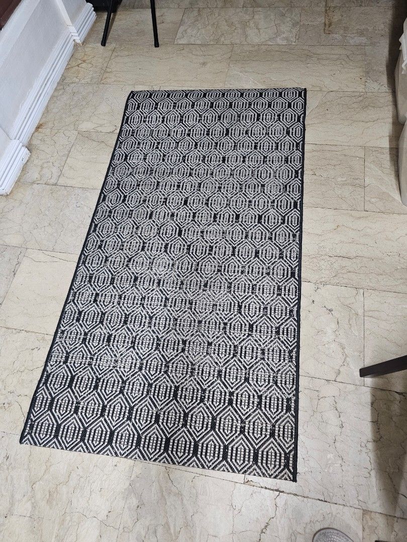 Geometric Pattern Carpet Rug (Category: Carpets, Mats & Flooring) located in Las Pinas. Submitted by vanpru (Listing ID 1419162954, Image 1). Description: carpet. used but good condition. 78x148cm. RFS: no longer need it so might as well sell it. pick up or lalamove/grab from Bacoor Cavite.