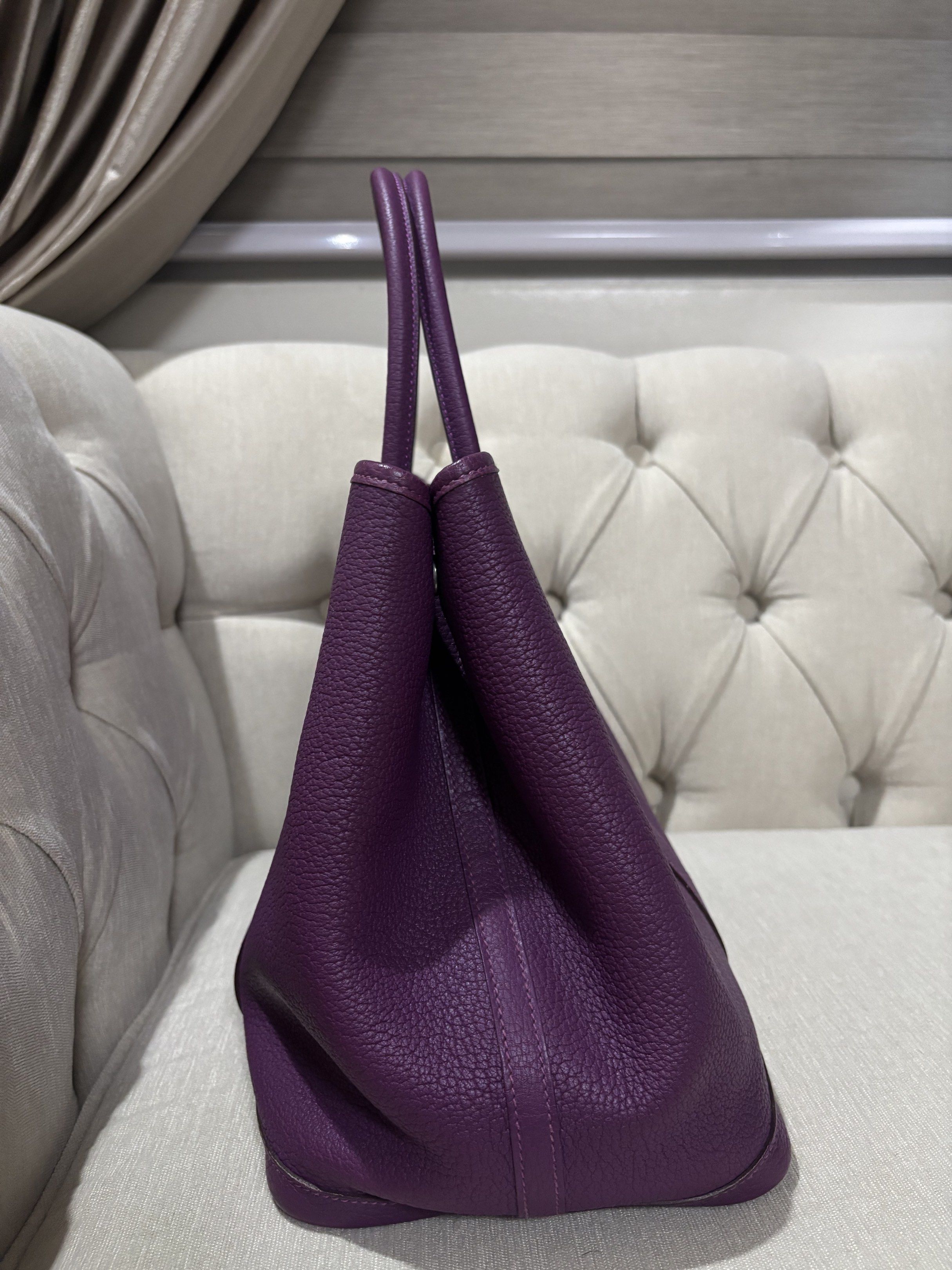 Hermes garden party negonda (Category: Luxury Bags & Wallets) located in Quezon City. Submitted by icequizon (Listing ID 1419171199, Image 2). Description: 100% authentic Excellent condition With dustbag Size 36 .