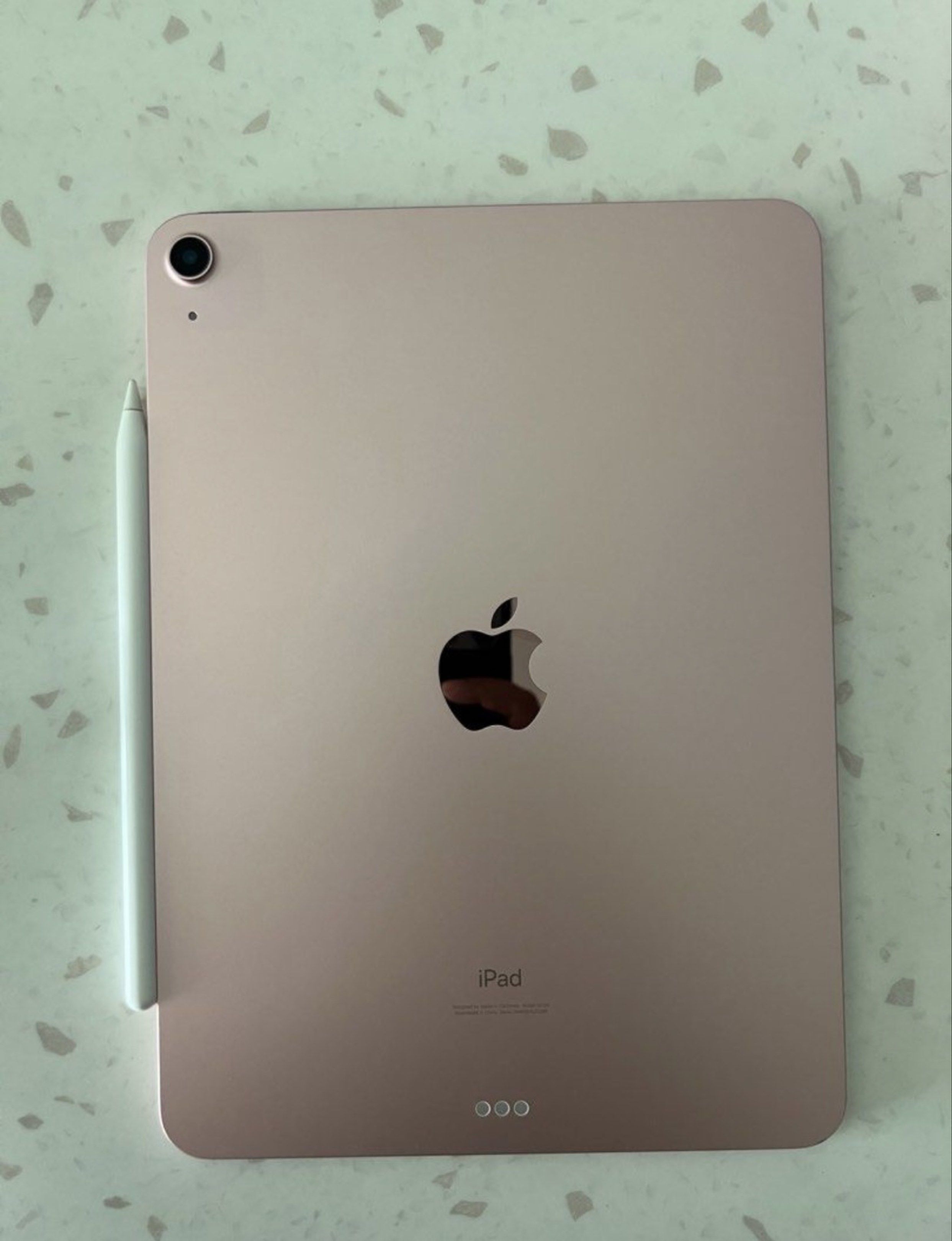Ipad air with apple pencil (Category: iPad) located in Manila. Submitted by jd.huf (Listing ID 1419008293, Image 1). Description: FOR SALE: iPad Air 4th Gen (64GB) + Apple Pencil 2nd Gen Bundle Perfect setup for artists, graphic designers, and note-takers! ✅ iPad Air 4th Gen – 64GB ✅ Apple Pencil 2nd Gen – smooth and precise for drawing ✅ Leather Case – premium look with protection ✅ Paperfeel Screen Protector – gives that real sketchbook texture