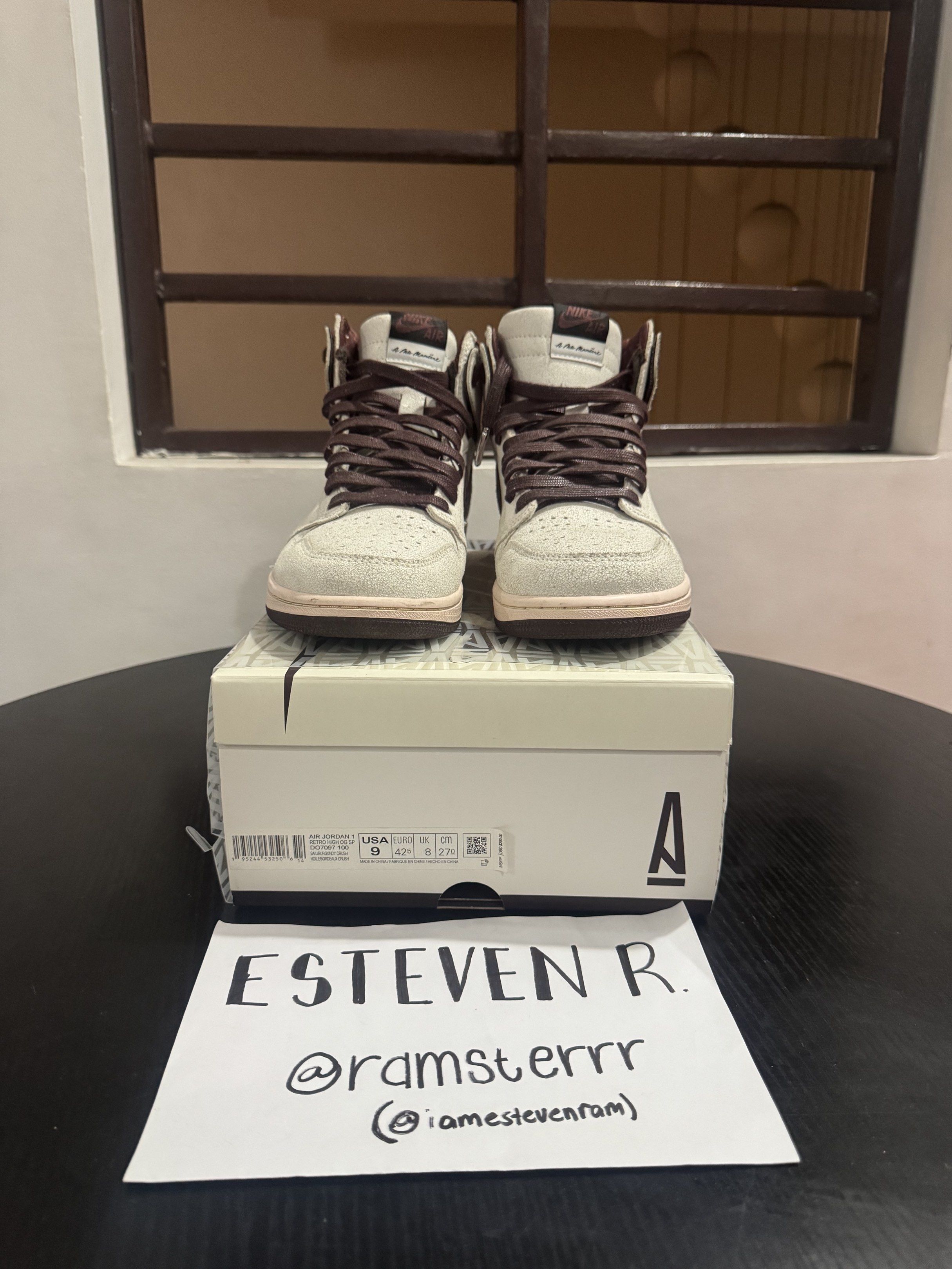 Jordan 1 A Ma Maniere (Category: Sneakers) located in Manila. Submitted by lessstuffstudio (Listing ID 1419120705, Image 2). Description: 🎉FOR SALE🎉 Jordan 1 High A Ma Maniére Size 9 mens Used Condition 9/10 Issues: Discoloration of midsoles Complete with extra lace and hang tag 5000 pesos only slightly negotiable for sure buyers.