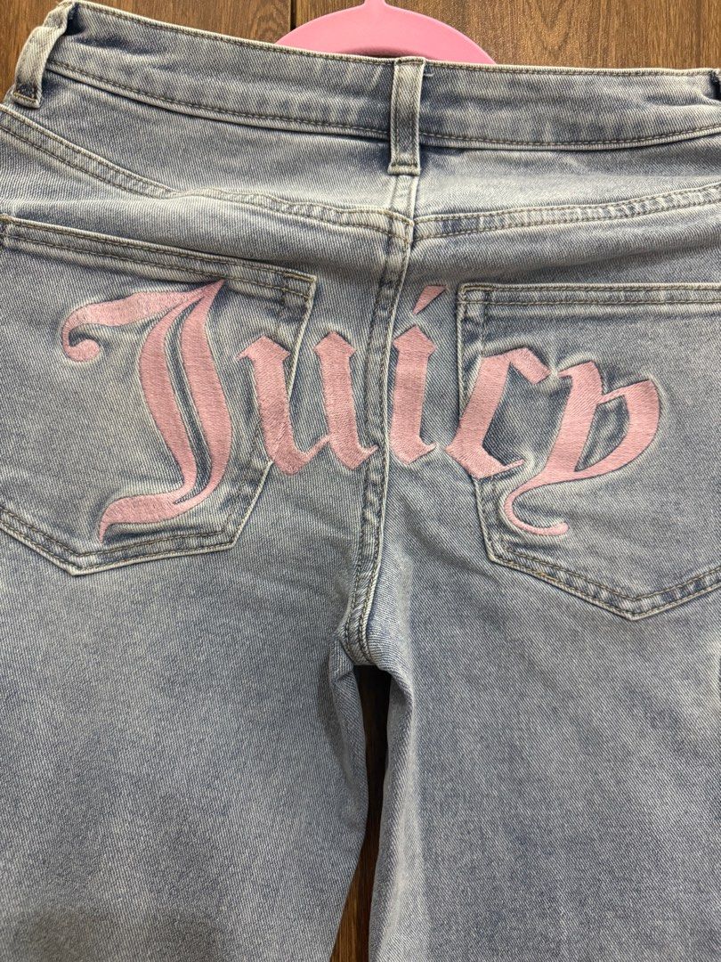 Juicy Couture Cargo Jeans (Category: Jeans) located in Manila. Submitted by sheisdecluttering (Listing ID 1419025548, Image 1). Description: BRAND NEW, NEVER WORN, REMOVED TAG ONLY!!! MIDWAIST SIZE: 25-26 WAISTLINE .