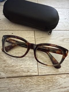（分類：）位於 。 由 peanutjai 提交（商品編號 1419040038，圖片 1）。簡介： 。
