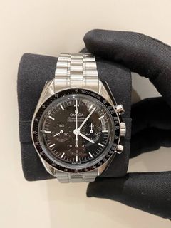 (Category: ) located in . Submitted by watchluxury888 (Listing ID 1419023361, Image 1). Description: .
