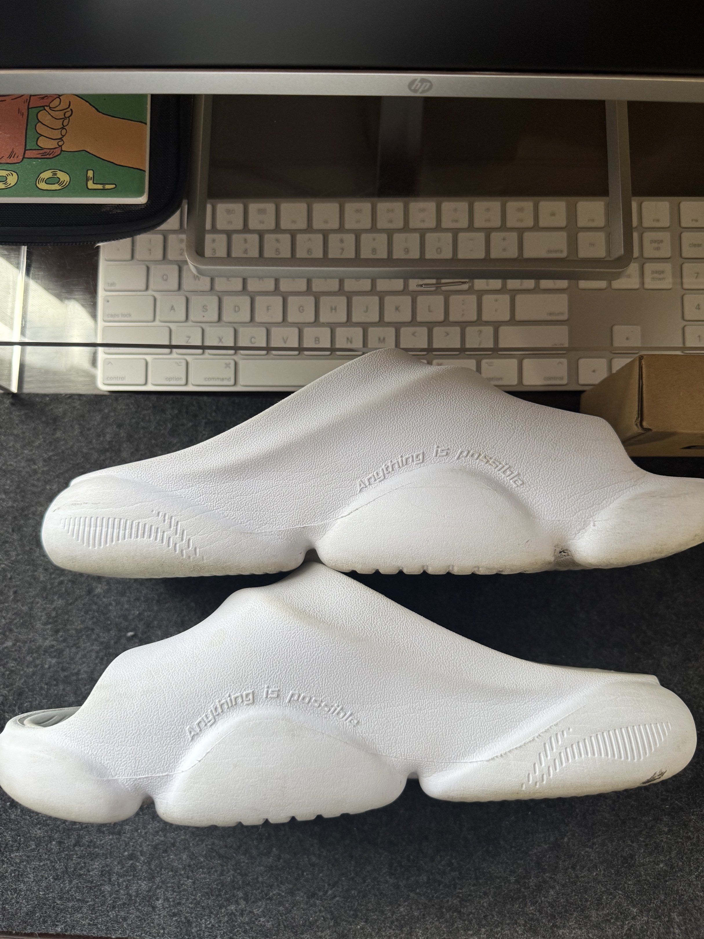 Li-Ning BADFIVE Slide Size 10 (Category: Slippers & Slides) located in Quezon City. Submitted by mndaa (Listing ID 1419036139, Image 3). Description: Li-Ning BADFIVE Slide Size 10 Men’s basketball court slippers Model: ABTU001-2 Condition: 9/10 Size: 10 • Personal use, bought from online official store •Used indoors only • Minimal heel drag • Comfortable and solid grip Price: ₱700 📦 Shipping: Care of buyer 📍 Pick up / Booking Address: 32 Zuzuar
