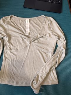 （分類：）位於 。 由 celloloverkf 提交（商品編號 1418978066，圖片 1）。簡介： 。